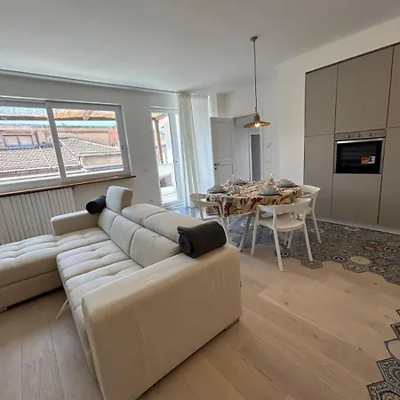 Isabel Apartman Ancona